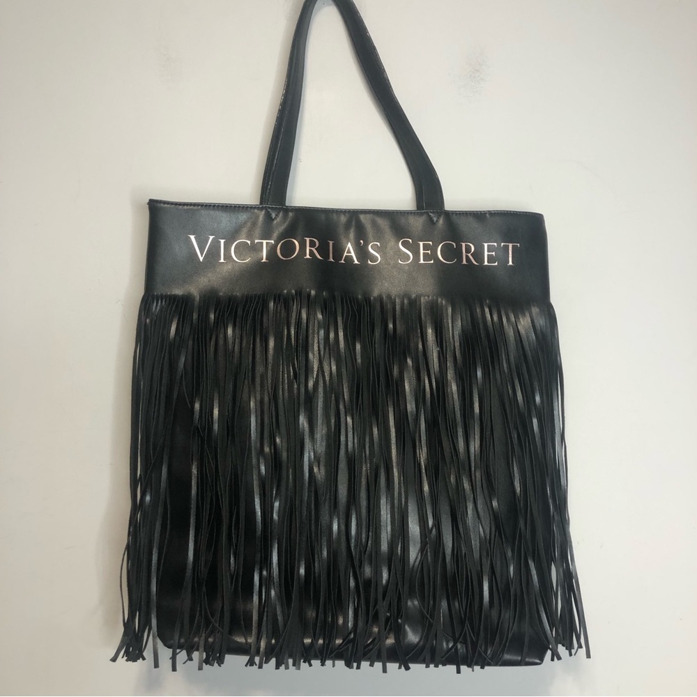 VICTORIA'S Secret 2018 Limited Edition Flirty Fringe Tote Bag - Style# 11140761 - Picture 2 of 7